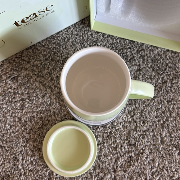 Brand new tease mug from the Jilly Box - Picture 2 of 5